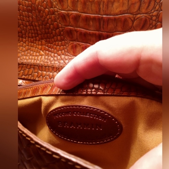 Brahmin Brown Leather Barrel Bag - Picture 11 of 12